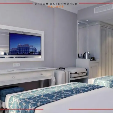 Отель Dream World Palace 5*