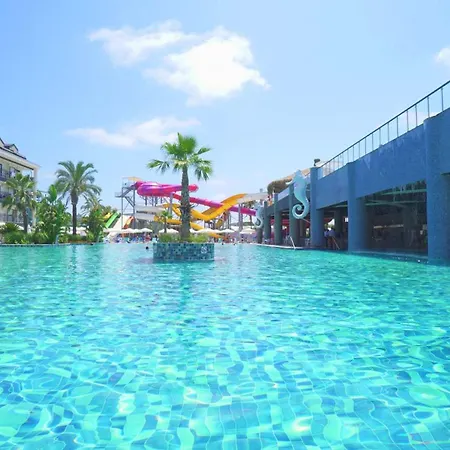 Dream World Palace 5* Colakli