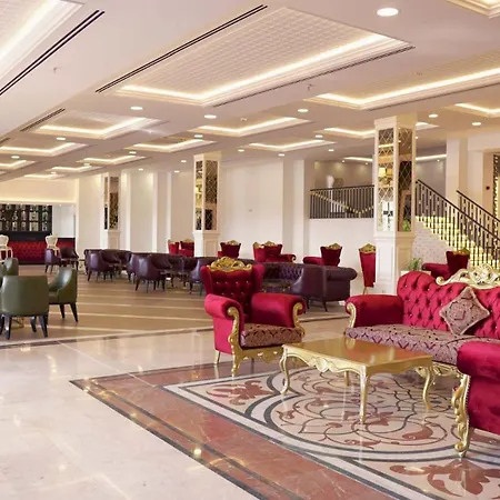 Dream World Palace 5*