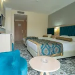فندق Dream World Palace