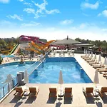 فندق Dream World Palace 5*