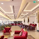 فندق Dream World Palace