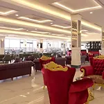 فندق Dream World Palace 5*