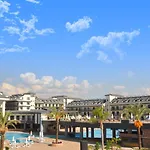 Dream World Palace Colakli