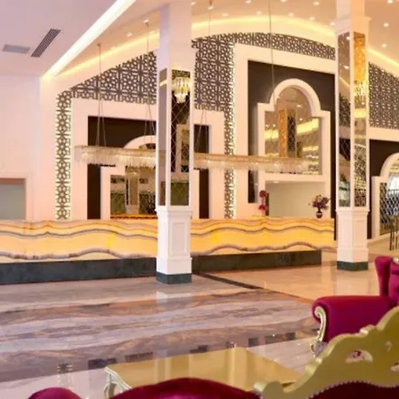 Dream World Palace Colakli