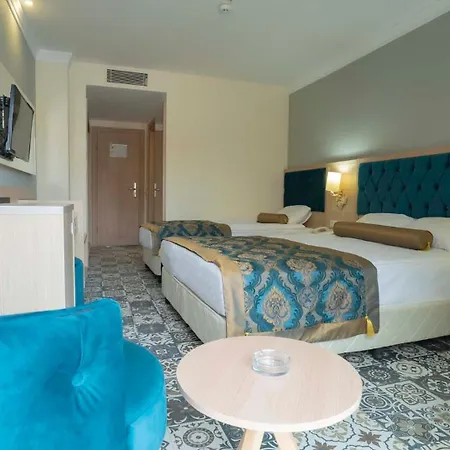 Dream World Palace Hotel