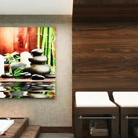 Dream World Palace Hotel