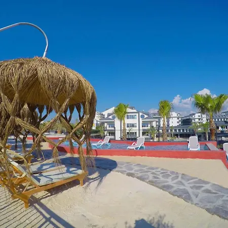 Dream World Palace Hotel