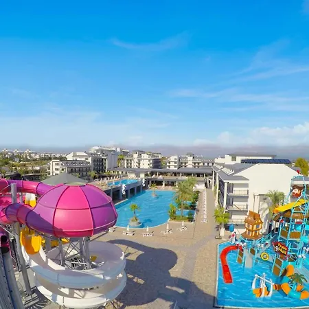 Hotel Dream World Palace 5*