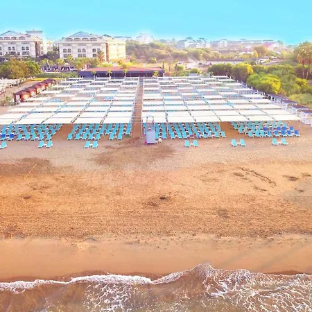 Hotel Dream World Palace