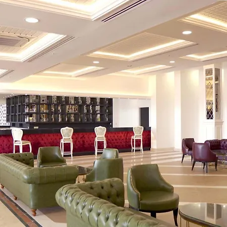 Dream World Palace 5*