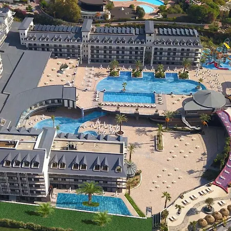 Dream World Palace