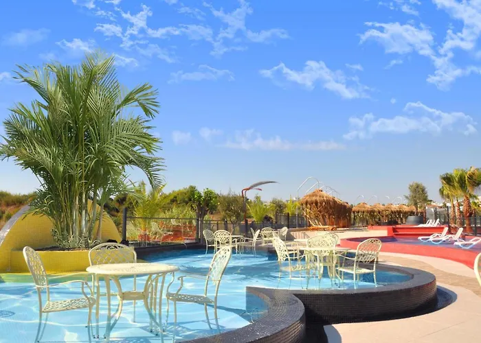 Dream World Palace Hotel