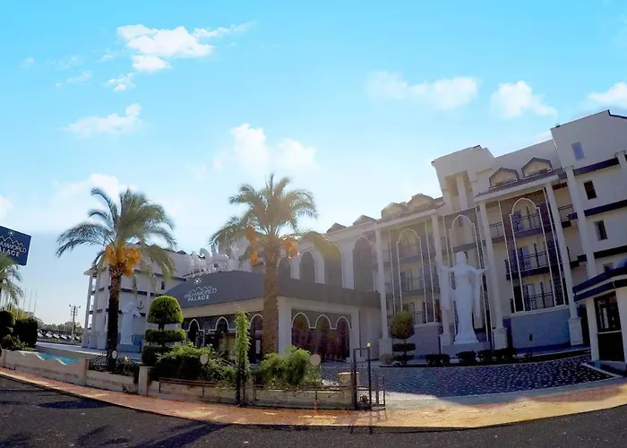 Dream World Palace Hotel 5*